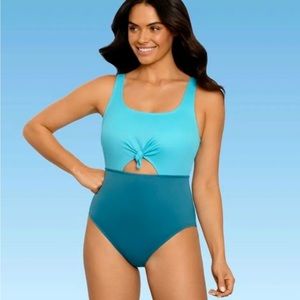 Women’s Beach Betty Miracle Brands swimsuit teal one piece size L new